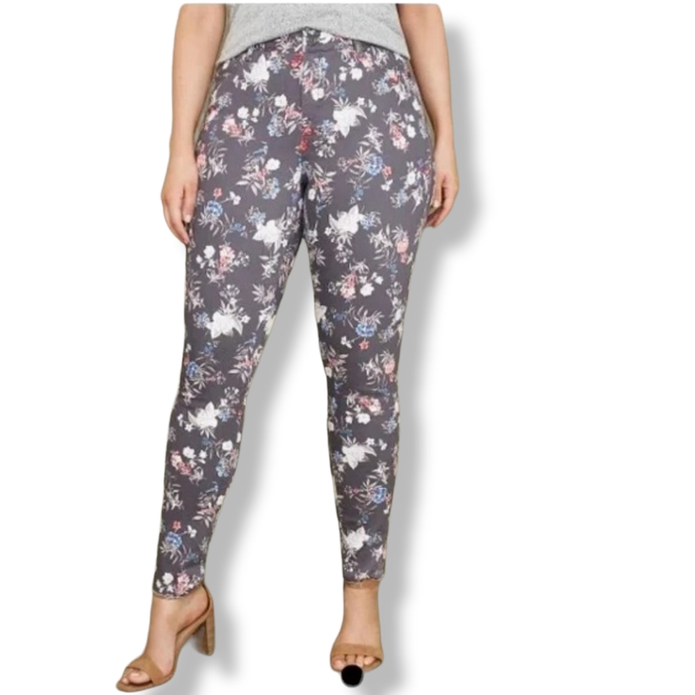 NWT Lane Bryant Super Stretch Skinny Jeans - Picture 1 of 7